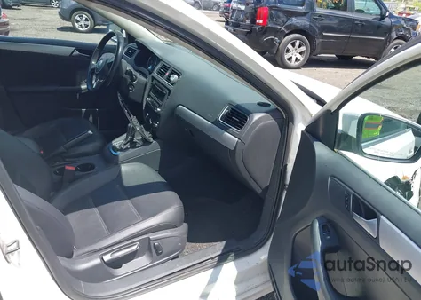 2013 Volkswagen Jetta 2.5L Se z USA, uszkodzony, nr VIN 3VWDP7AJ9DM402998